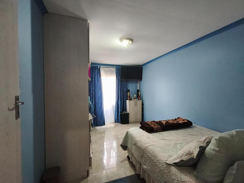 7 Bedroom Property for Sale in Southernwood Eastern Cape